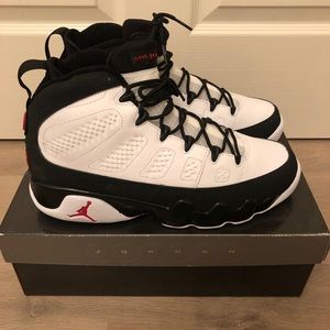 Mens Jordan 9 Countdown pack 1/2. Size 10
